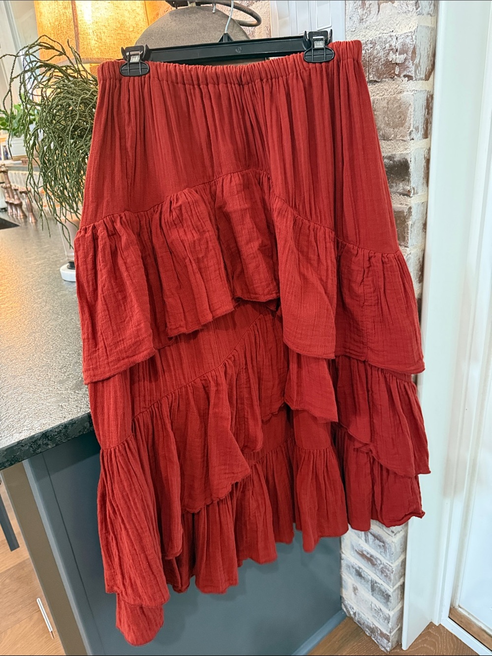 Women’s TRINA TURK out of office Rust color layer skirt SZ XL